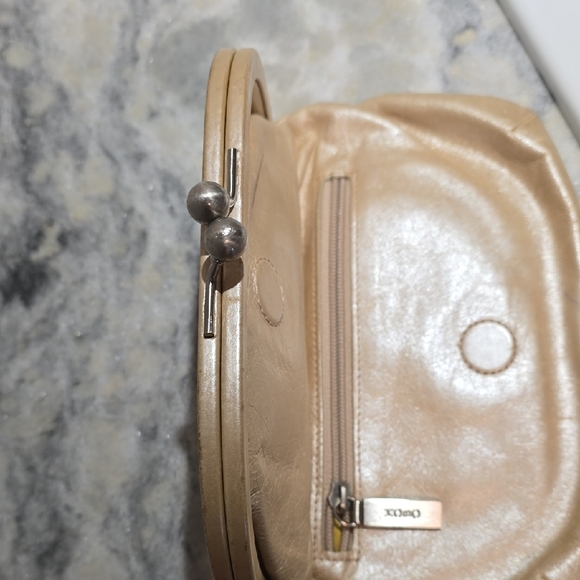 HOBO International Champagne Wristlet Clutch - Picture 13 of 17